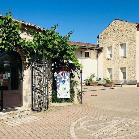 Appartement Neuf Avec Spa Saint-Martin-dʼArdèche Kültér fotó